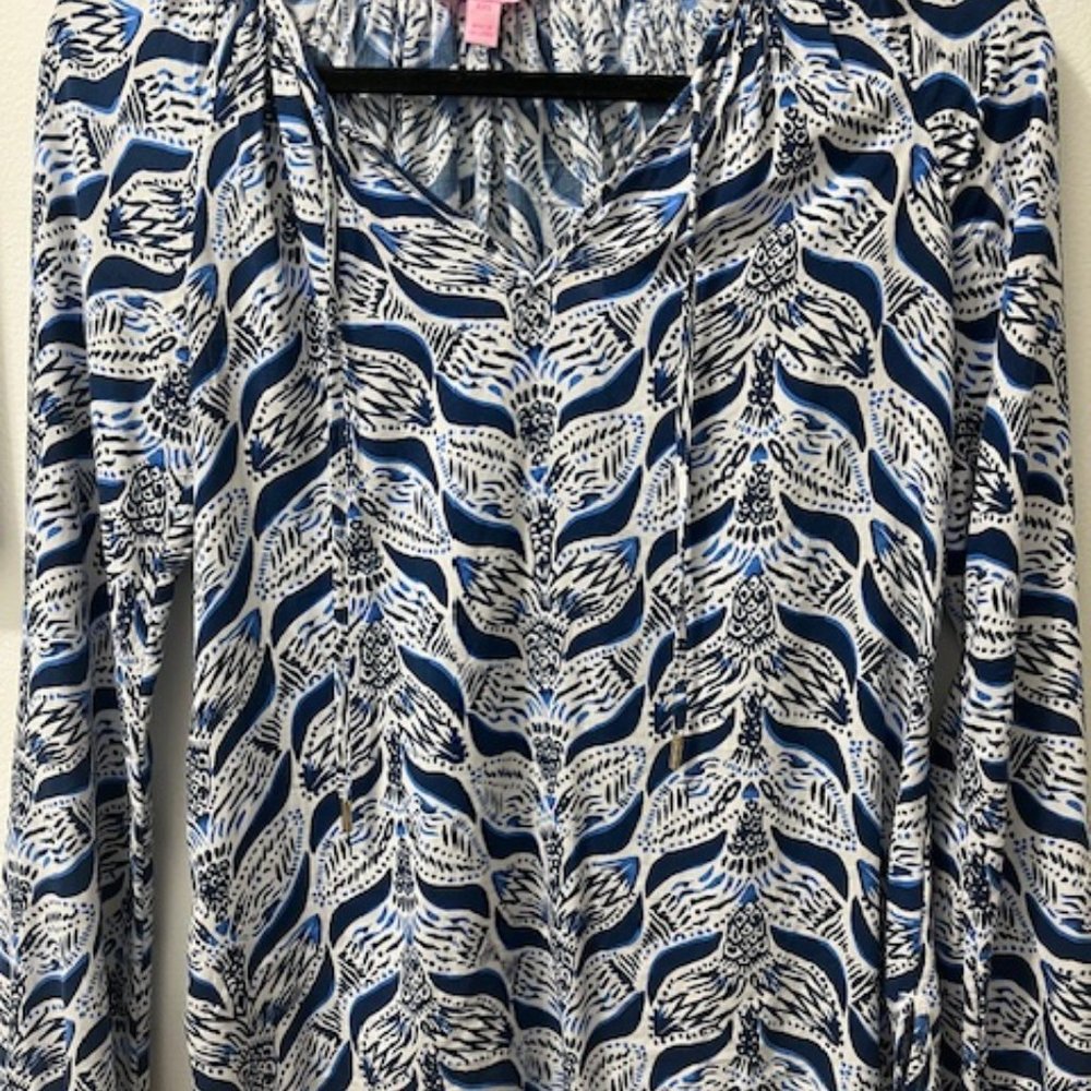 Lilly Pulitzer Long-Sleeved Blue & White Print Rayon Top XXS